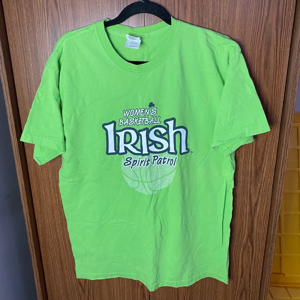 Gildan Notre Dame Irish Spirit Patrol T-Shirt Unisex Large Green 2007-08 Roster